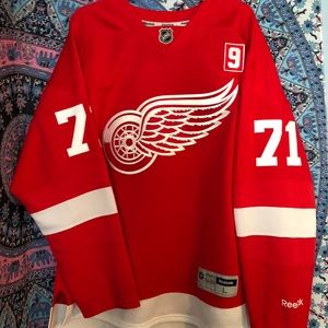 Detroit Red Wings Dylan Larkin Jersey